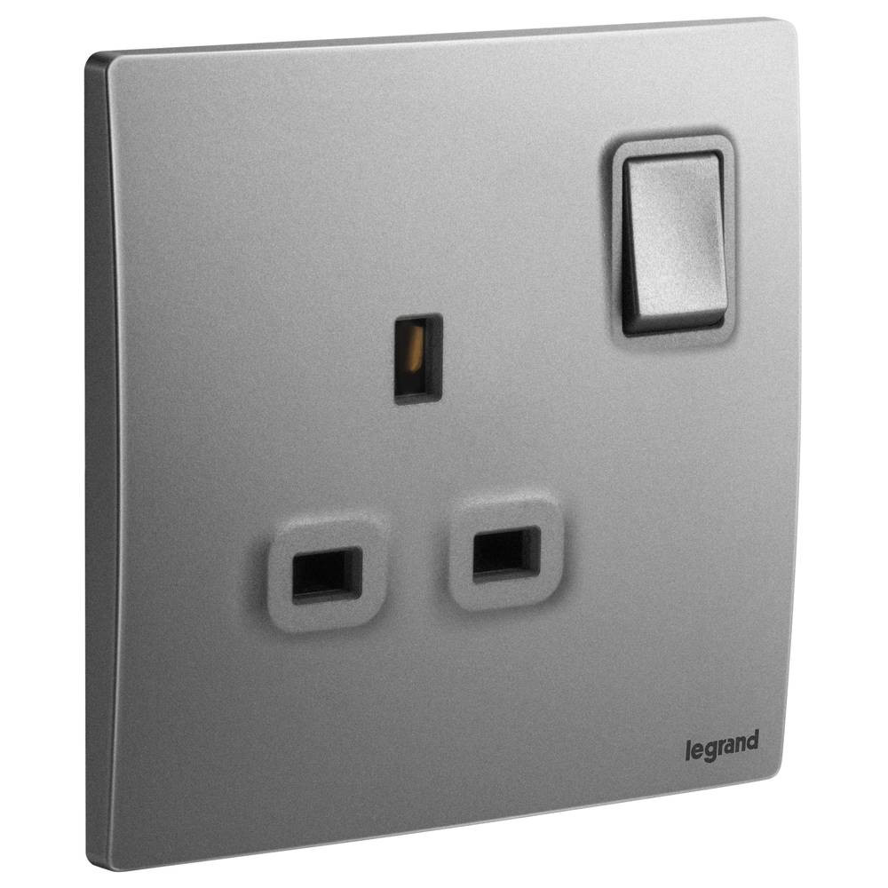 Legrand - Mallia Plug with Disconnect Switch - Double Pole - 13A - 250V - British Specifications - Dark Silver