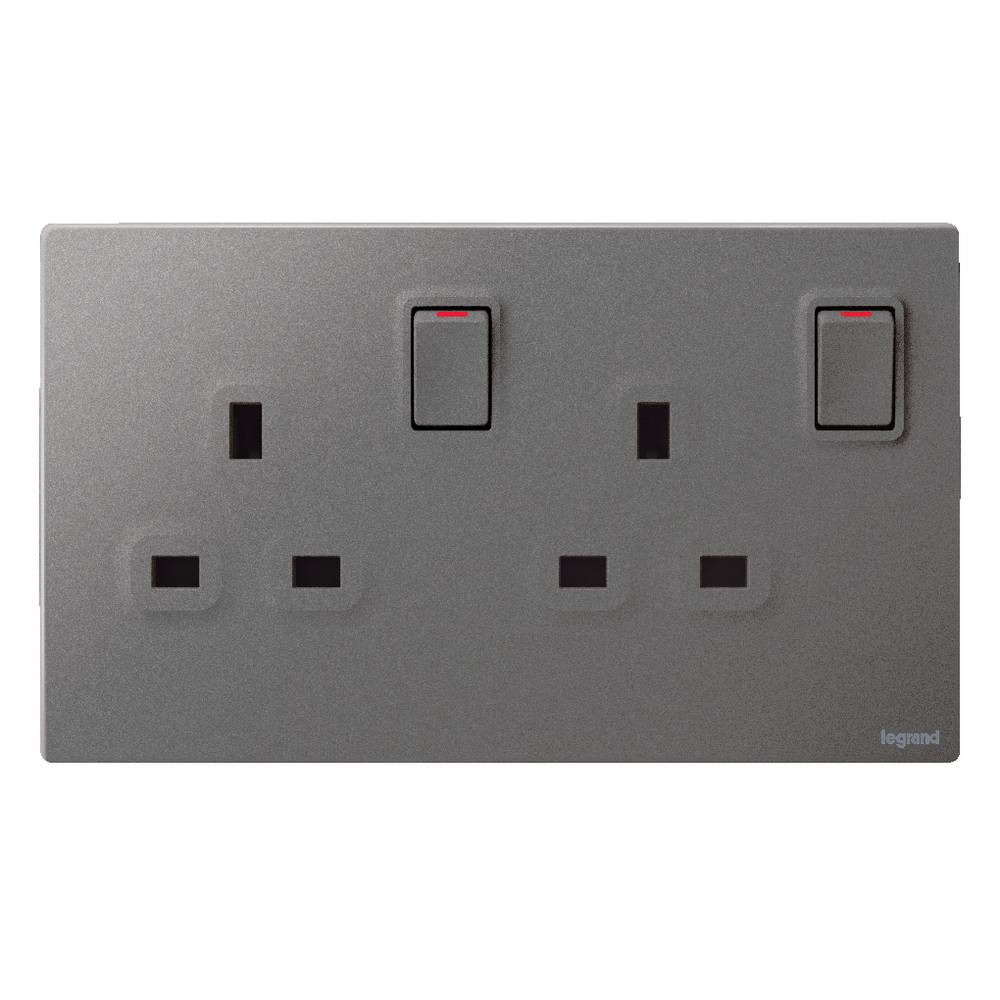 Legrand - Mallia Plug with Disconnect Switch - Double Pole - 13A - 250V - British Specifications - with Indicator Lamp - Dark Silver