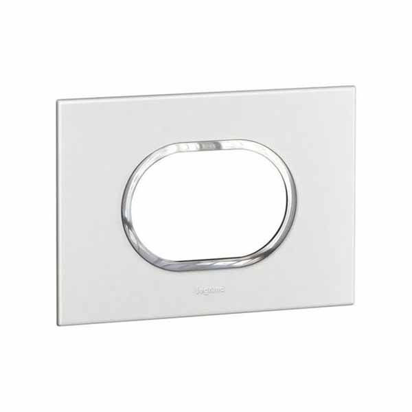 LEGRAND - Plate Arteor, Italian/US Standard, Round, 3 Modules, White