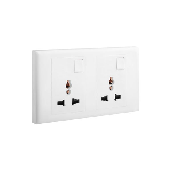 ليجراند - مقبس إلوي، متعدد المعايير، مجوز، أحادي القطب، Switched، 16A، 250V، أبيض