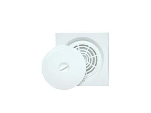 White plastic strainer, 15*15 cm