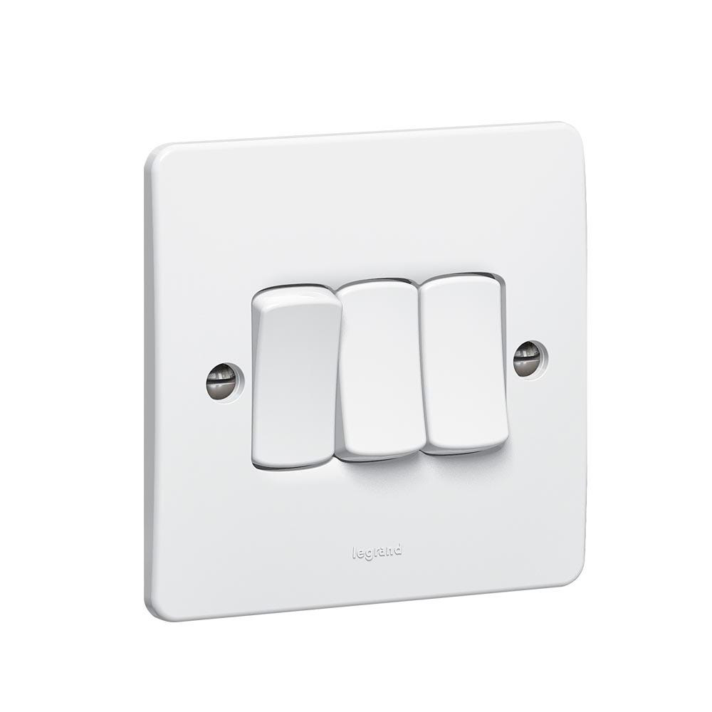 LEGRAND - Switch 20A 250V 3G 1Way, Synrg.White