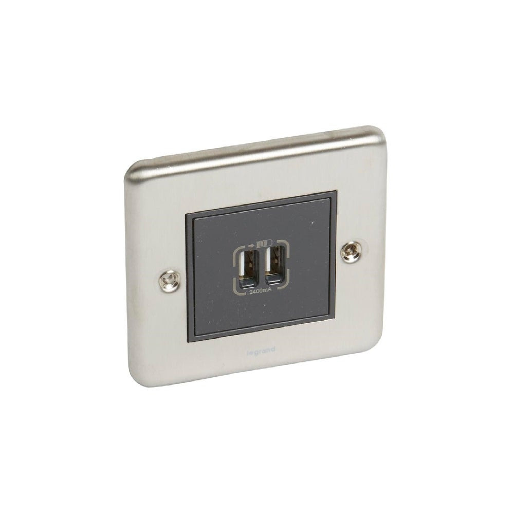 ليجراند - فيش ثلالثي مع شاحن USB
